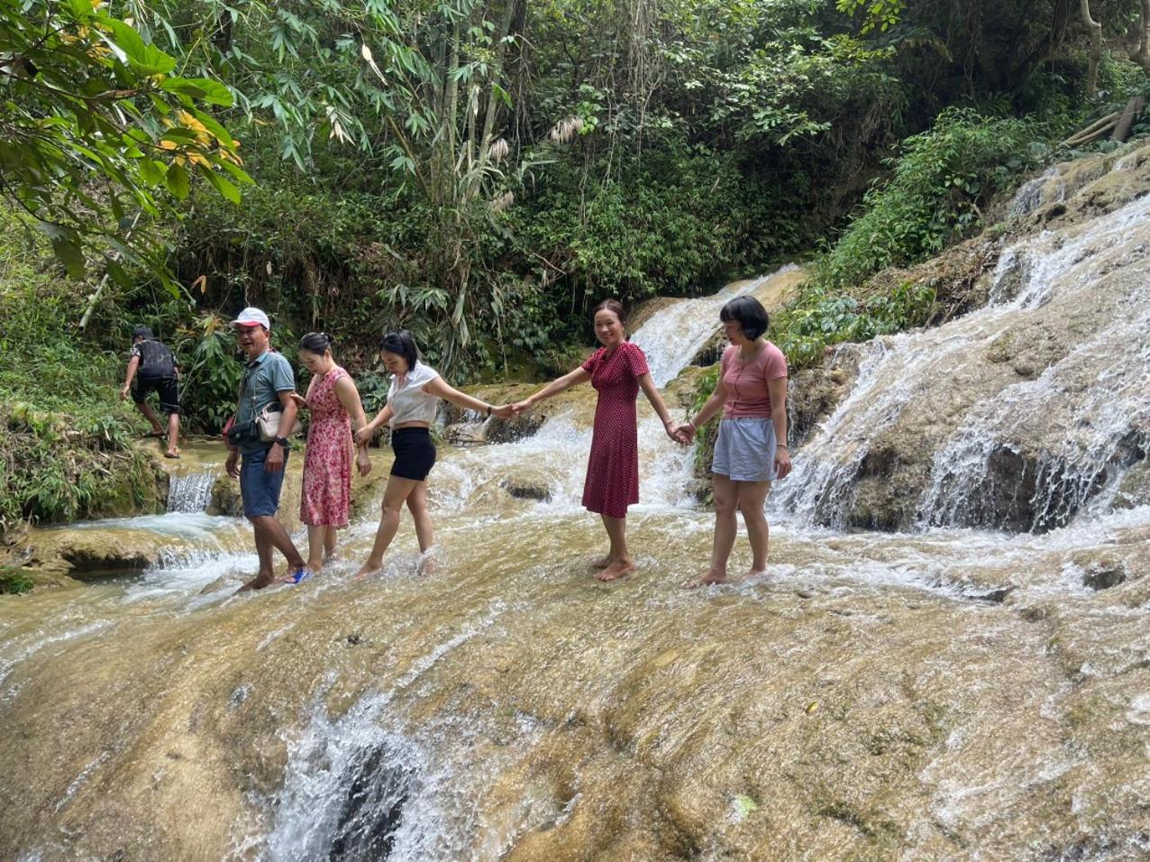 Pu Luong Sala Homestay Huong Ba Thuoc Ngoại thất bức ảnh
