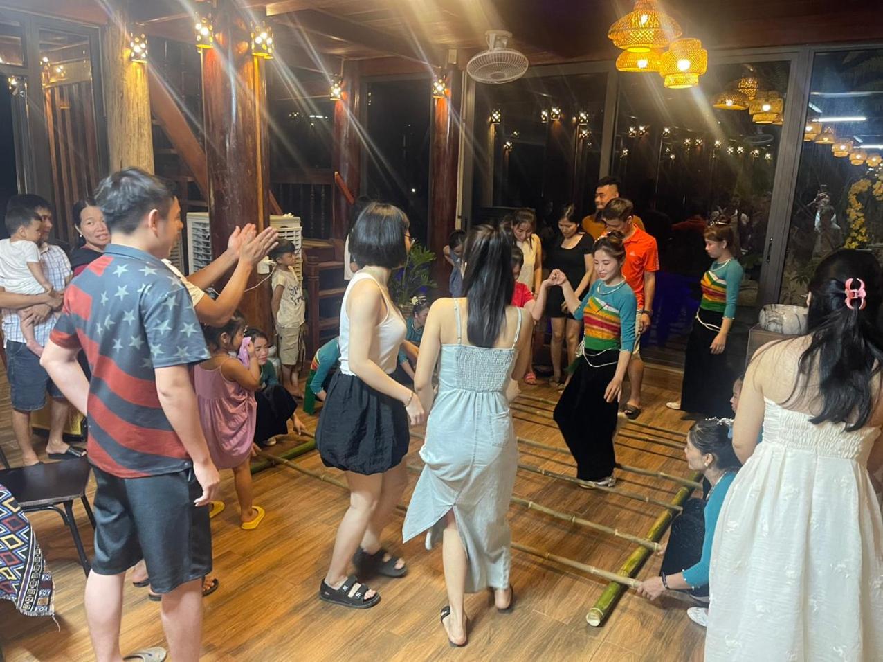 Pu Luong Sala Homestay Huong Ba Thuoc Ngoại thất bức ảnh